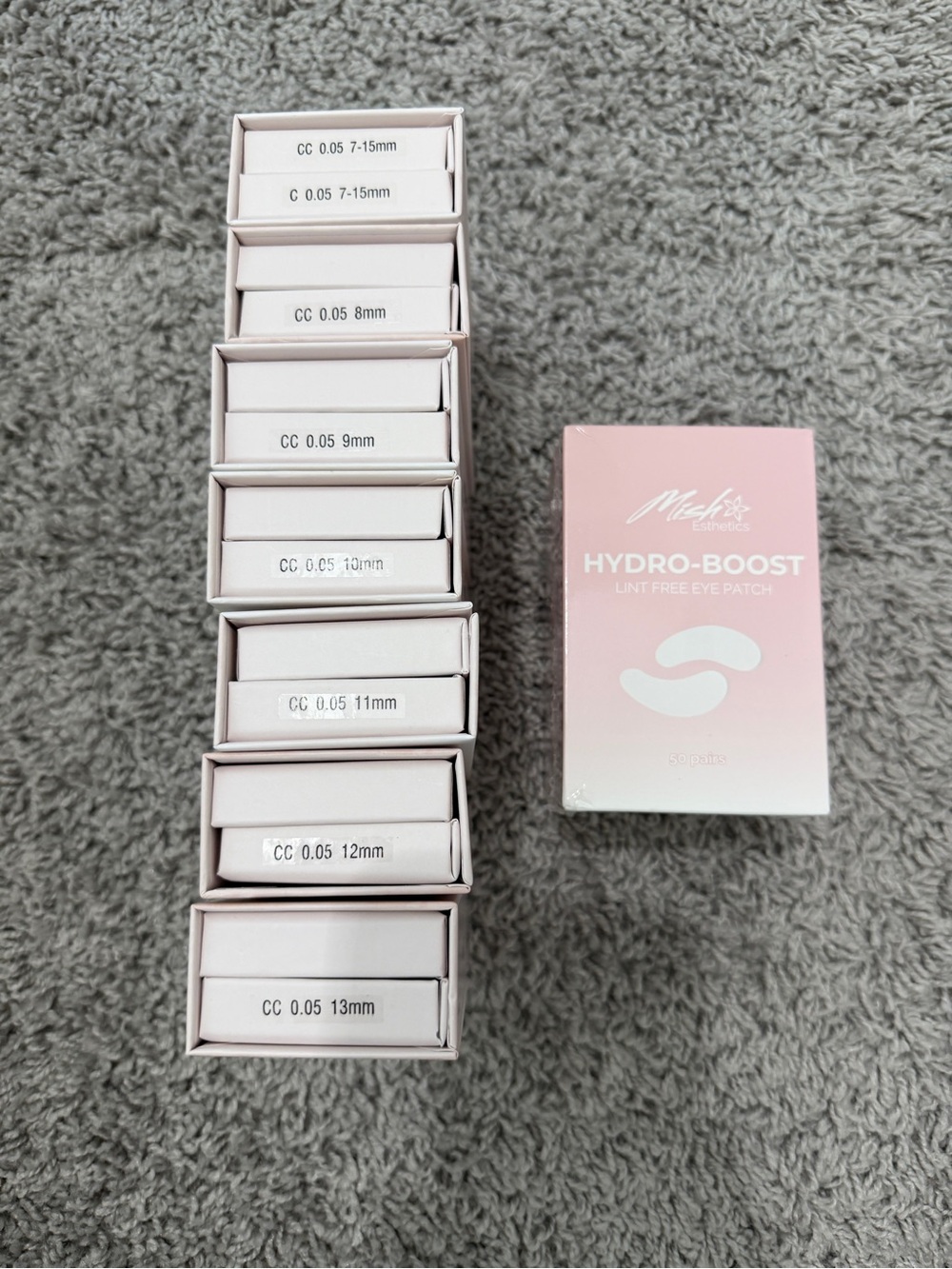 Lash extensions lash trays (Mishesthetics)